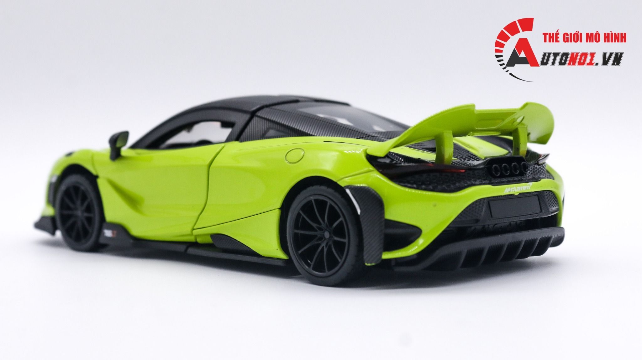 Mô hình xe Mclaren 765LT mở được 2 cửa tỉ lệ 1:24 CCA Coolchicauto OT494