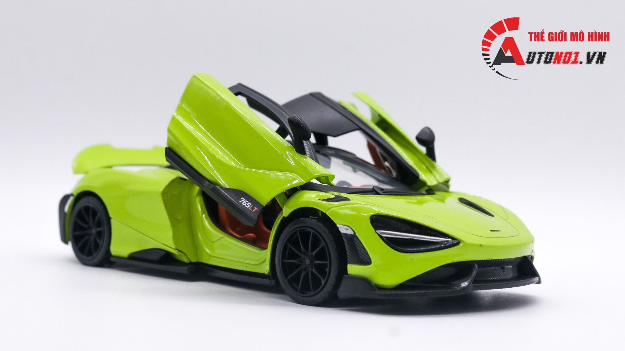 Mô hình xe Mclaren 765LT mở được 2 cửa tỉ lệ 1:24 CCA Coolchicauto OT494