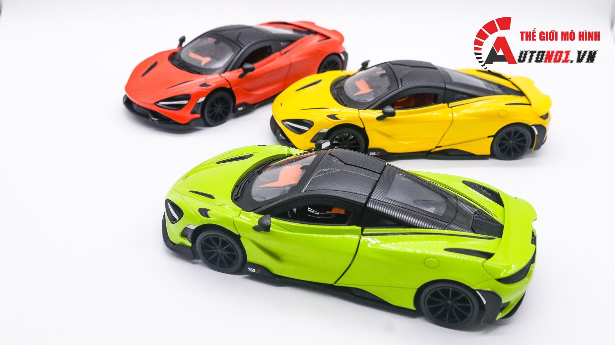 Mô hình xe Mclaren 765LT mở được 2 cửa tỉ lệ 1:24 CCA Coolchicauto OT494