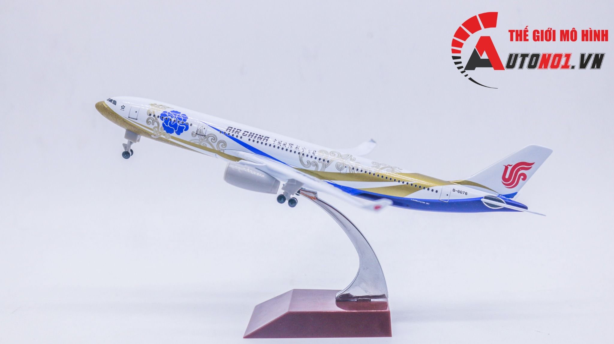 Mô hình máy bay Air China Airbus A330 kích thước 20cm MB20085