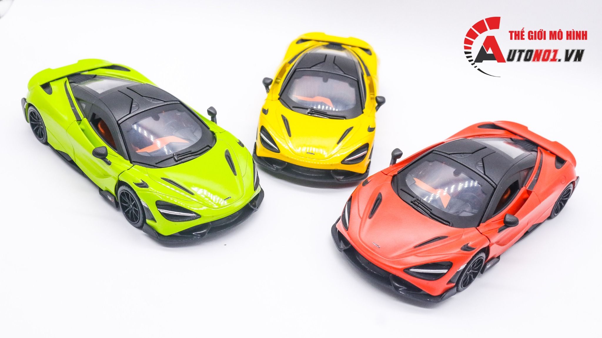 Mô hình xe Mclaren 765LT mở được 2 cửa tỉ lệ 1:24 CCA Coolchicauto OT494