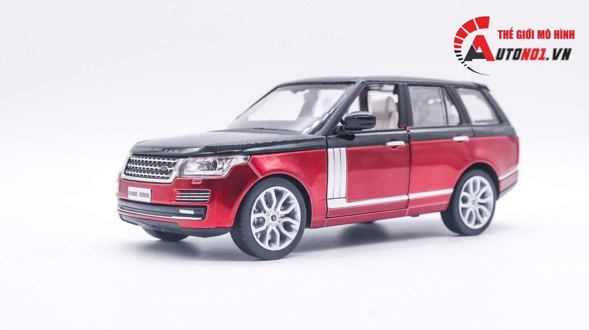 Mô hình xe Range Rover Land Rover mở được 2 cửa, nắp capo và cốp 1:24 CCA Coolchicauto OT008