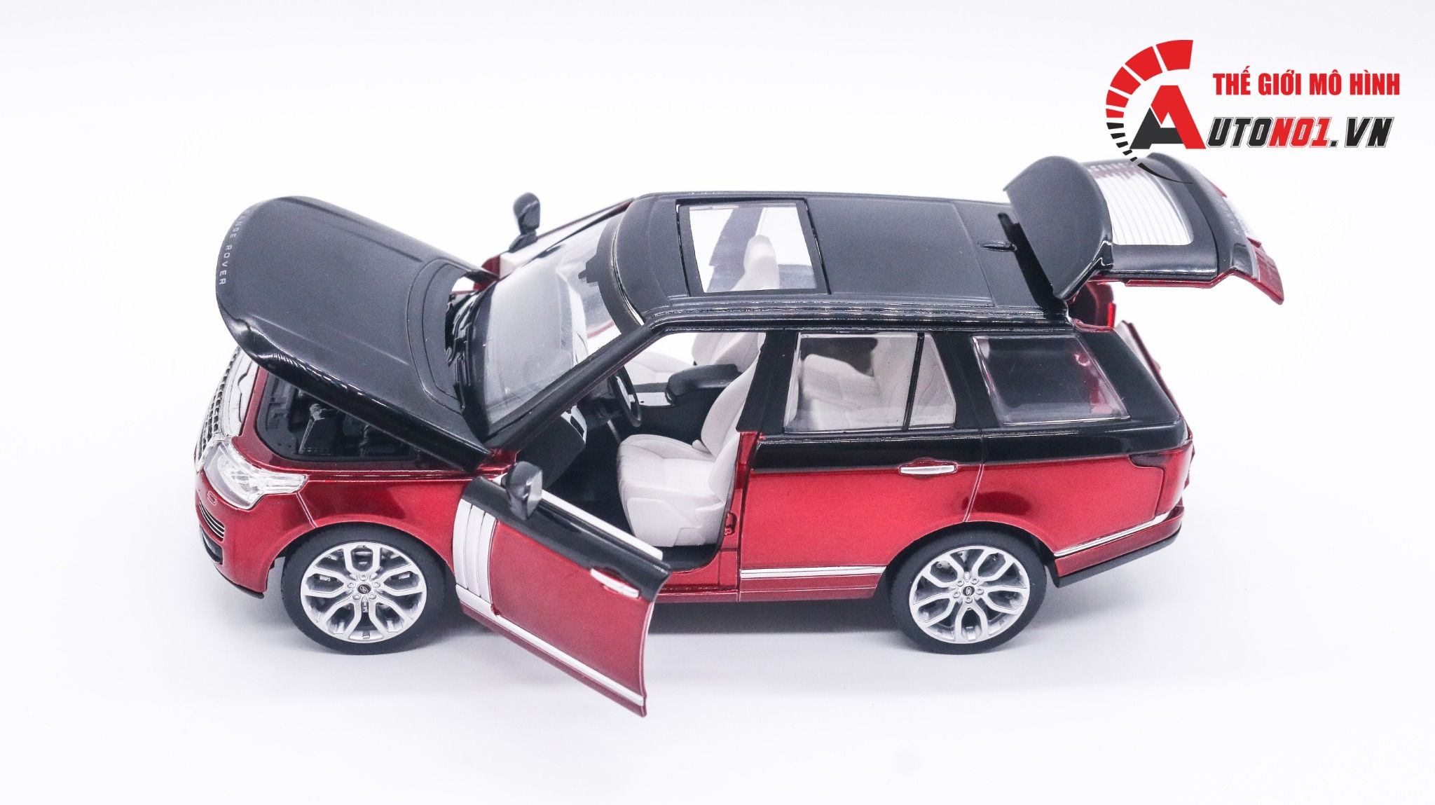 Mô hình xe Range Rover Land Rover mở được 2 cửa, nắp capo và cốp 1:24 CCA Coolchicauto OT008