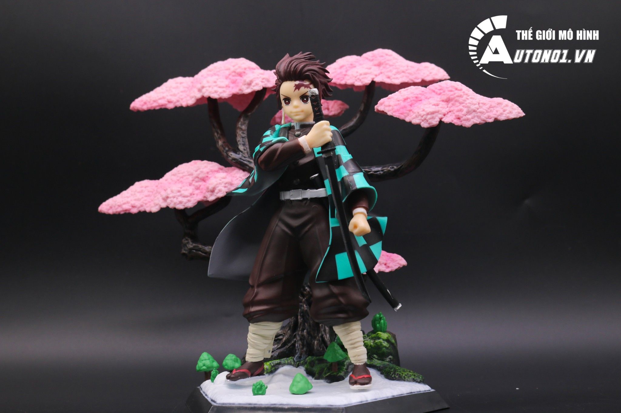  Mô hình nhân vật Kimetsu No Yaiba - Kamado Tanjirou 19 Cm 