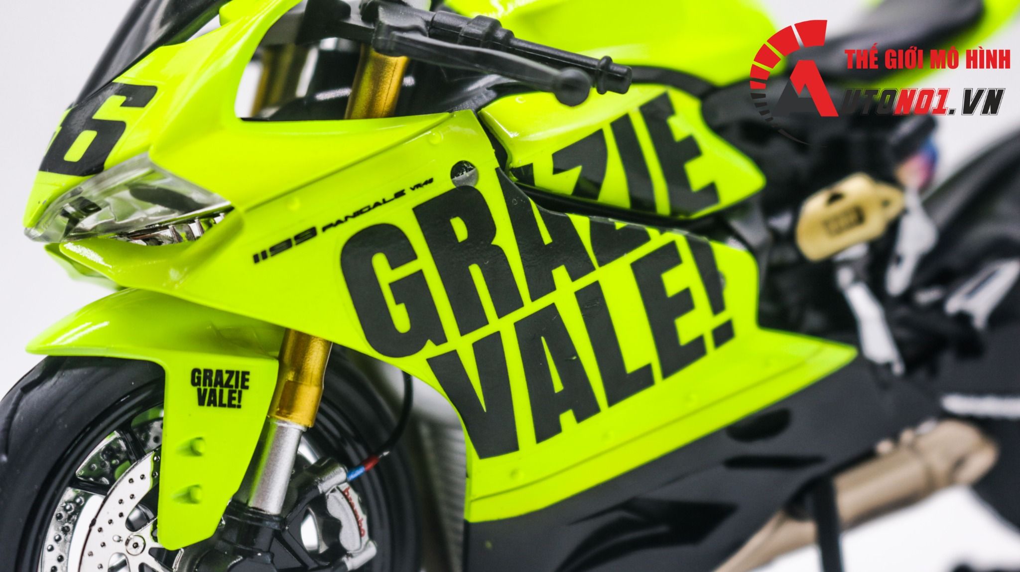 Mô hình xe Ducati 1199 custom Grazie Vale 46 độ nồi có ben nâng tỉ lệ 1:12 Autono1 Jiaye model D243