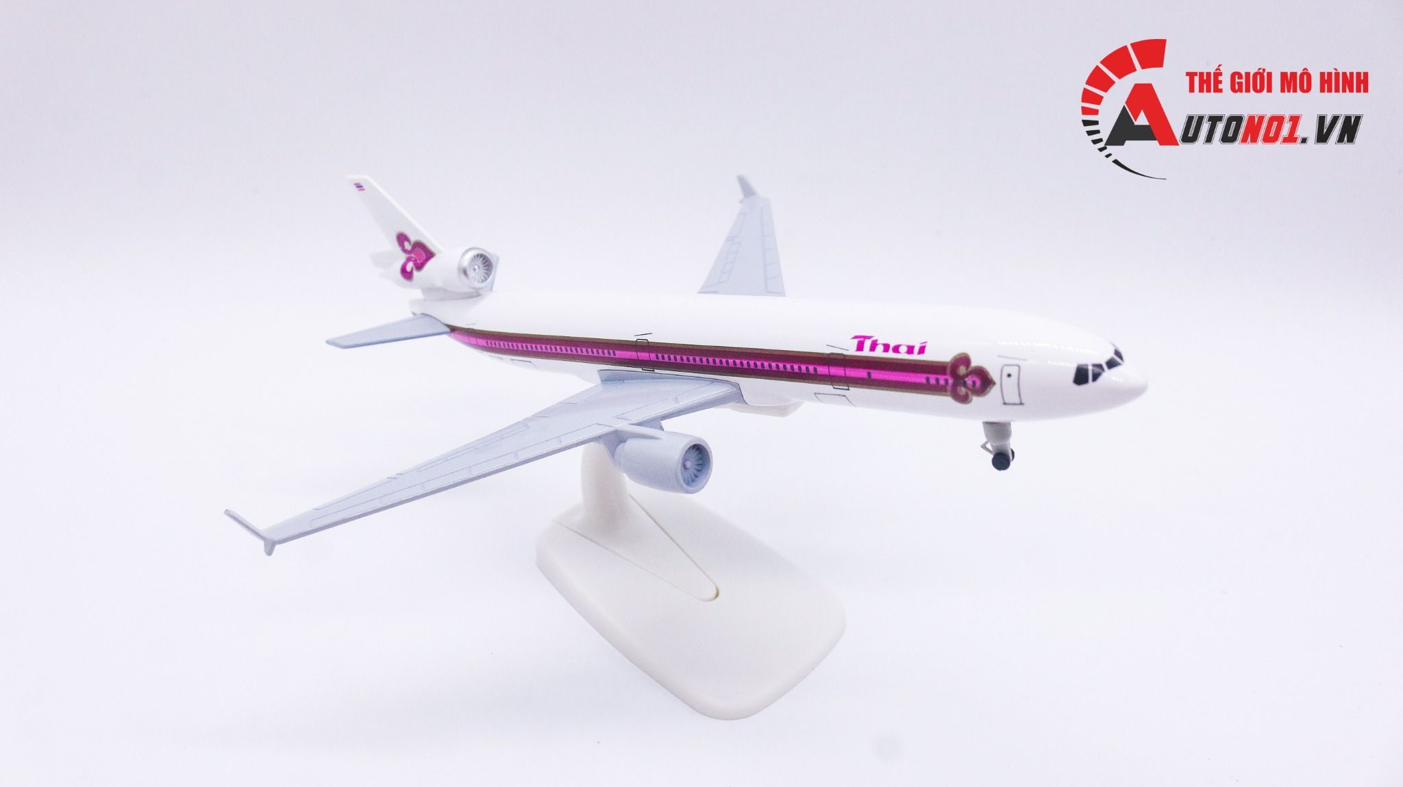 Mô hình máy bay Thai Airways MD-11 HS-TMA 20cm MB20016