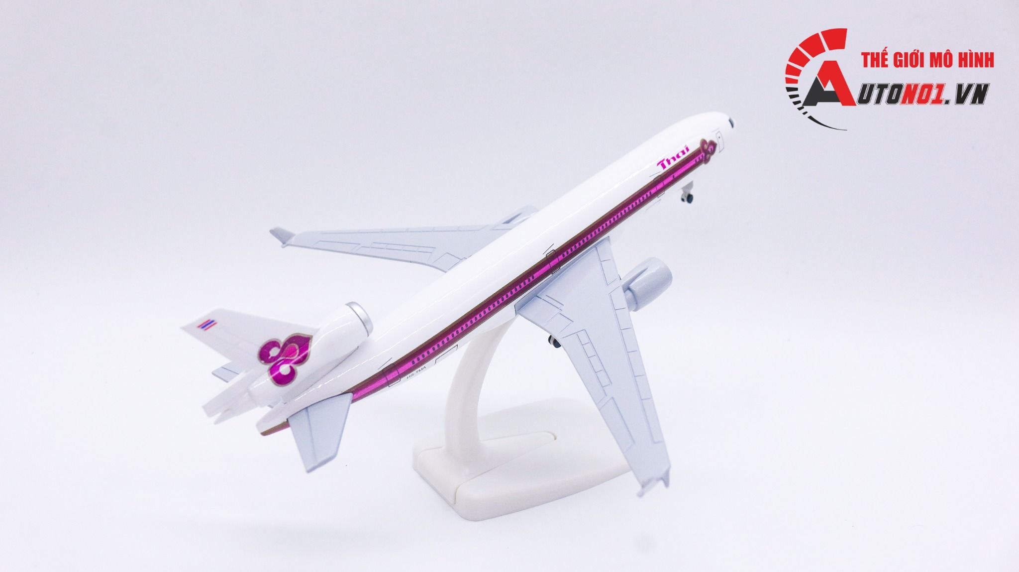 Mô hình máy bay Thai Airways MD-11 HS-TMA 20cm MB20016