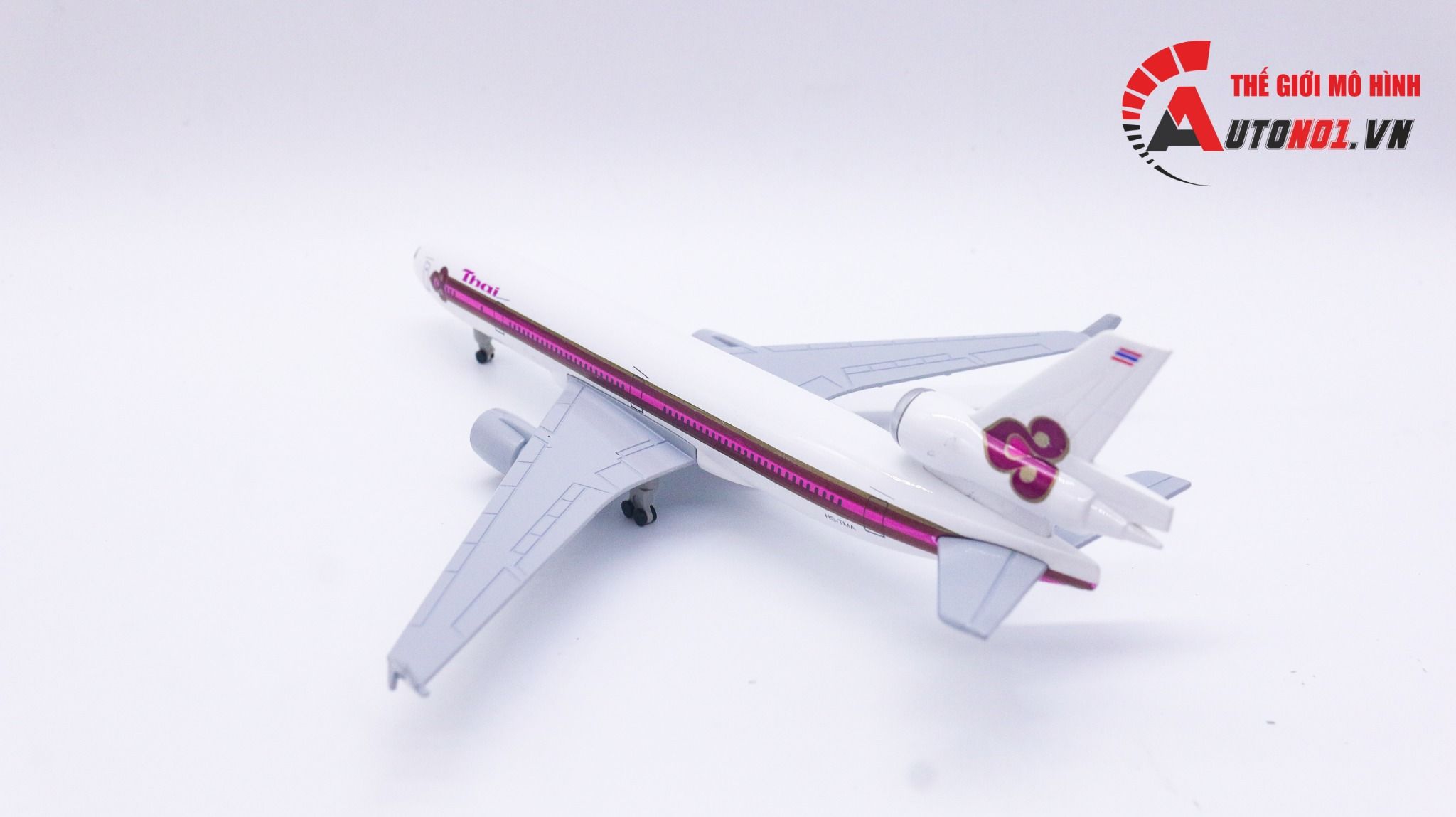 Mô hình máy bay Thai Airways MD-11 HS-TMA 20cm MB20016