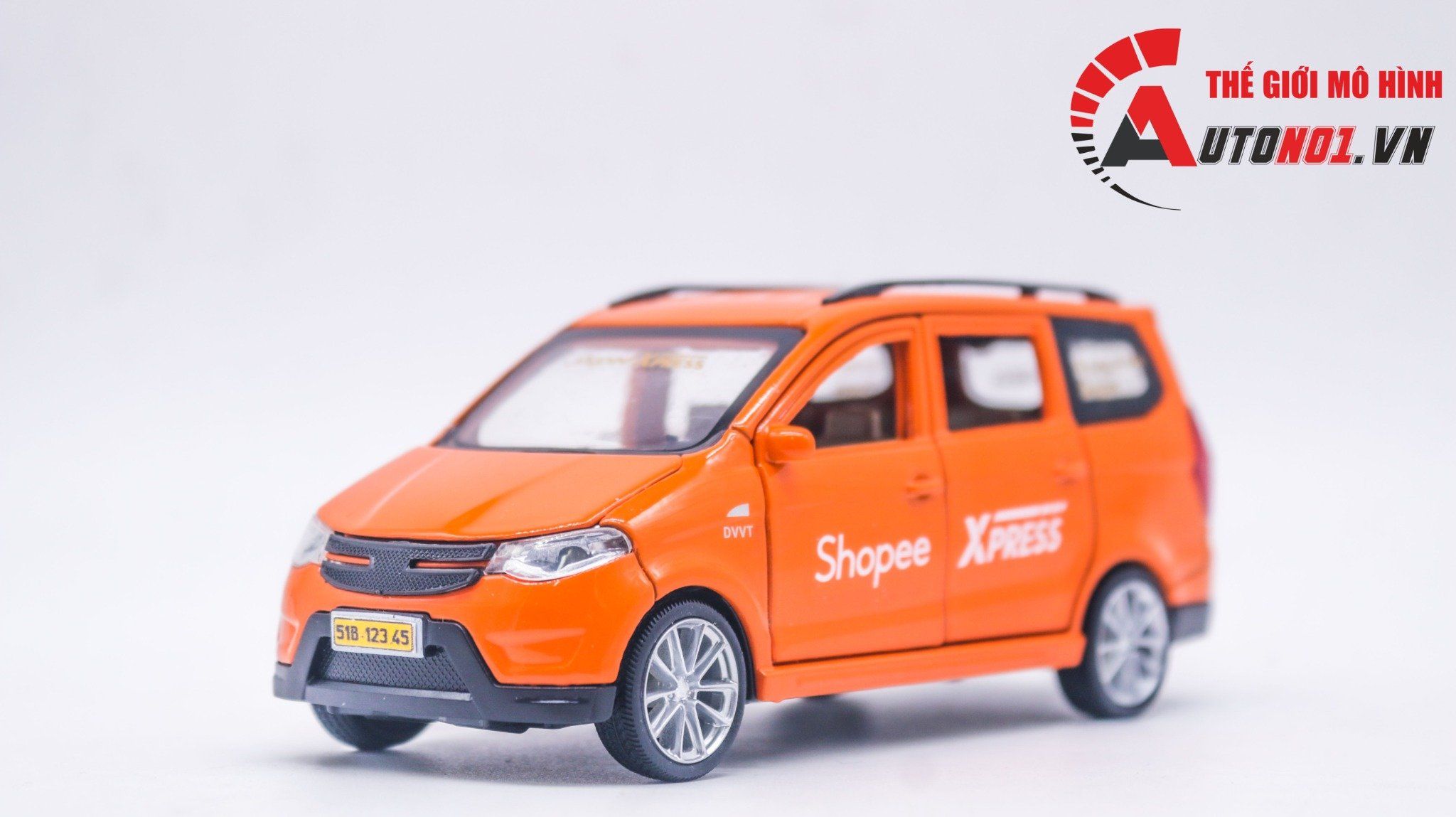 Mô hình xe độ dịch vụ Wuling Cargo custom Shopee express full open có âm thanh - đèn tỉ lệ 1:32 Autono1 OT336