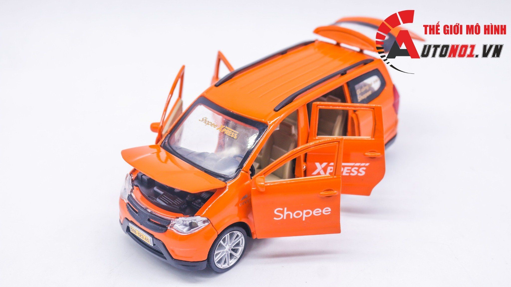 Mô hình xe độ dịch vụ Wuling Cargo custom Shopee express full open có âm thanh - đèn tỉ lệ 1:32 Autono1 OT336
