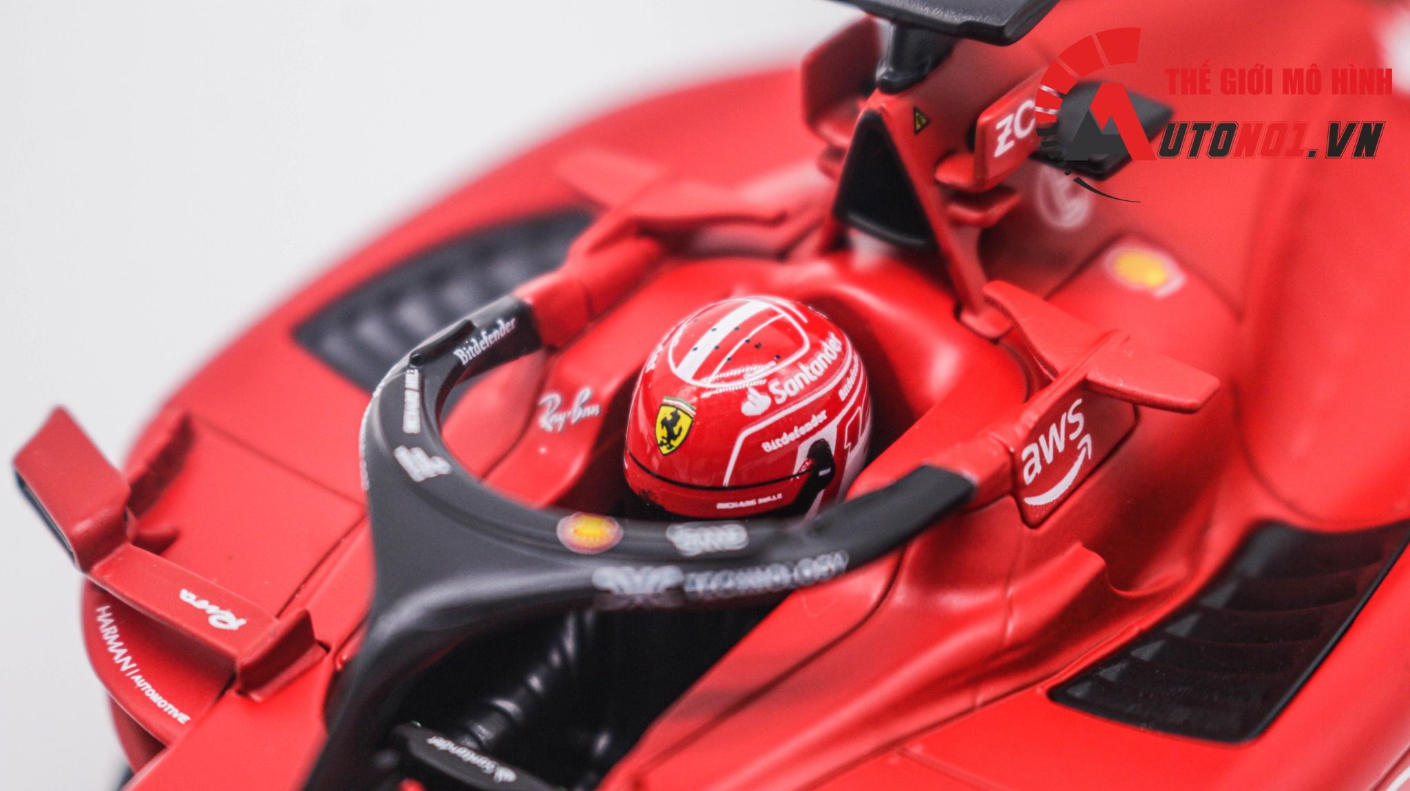  Mô hình xe đua F1 Ferrari Formular Sf23 2023 có hộp mica tỉ lệ 1:24 Bburago OT333 