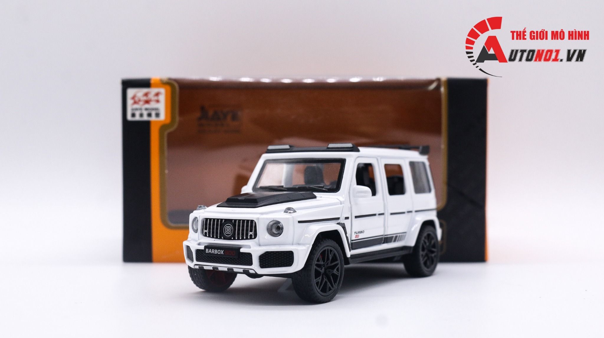 Mô hình xe Mercedes Benz Brabus G800 có đế - có âm thanh - có đèn tỉ lệ 1:36 JIAYE MODEL OT018