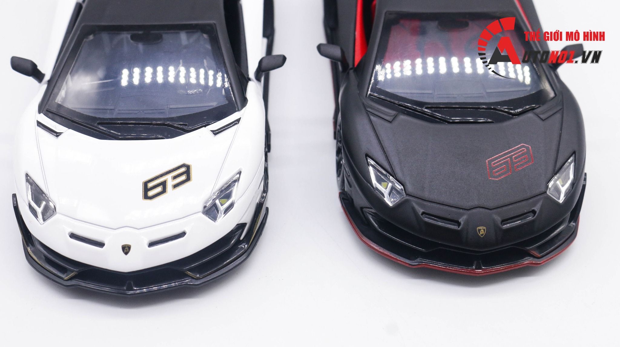  Mô hình xe Lamborghini Aventador Svj63 đánh lái được full open 1:24 CCA 68269K 8008 