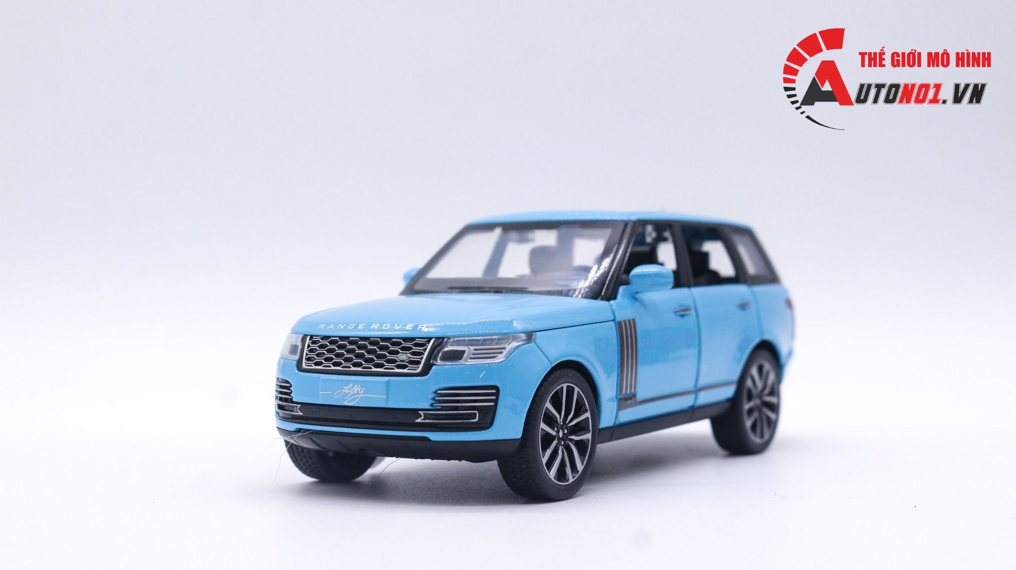 Mô hình xe Land Rover Range Rover full open -có đế - có âm thanh - có đèn tỉ lệ 1:32 BMB K3-15-B OT019