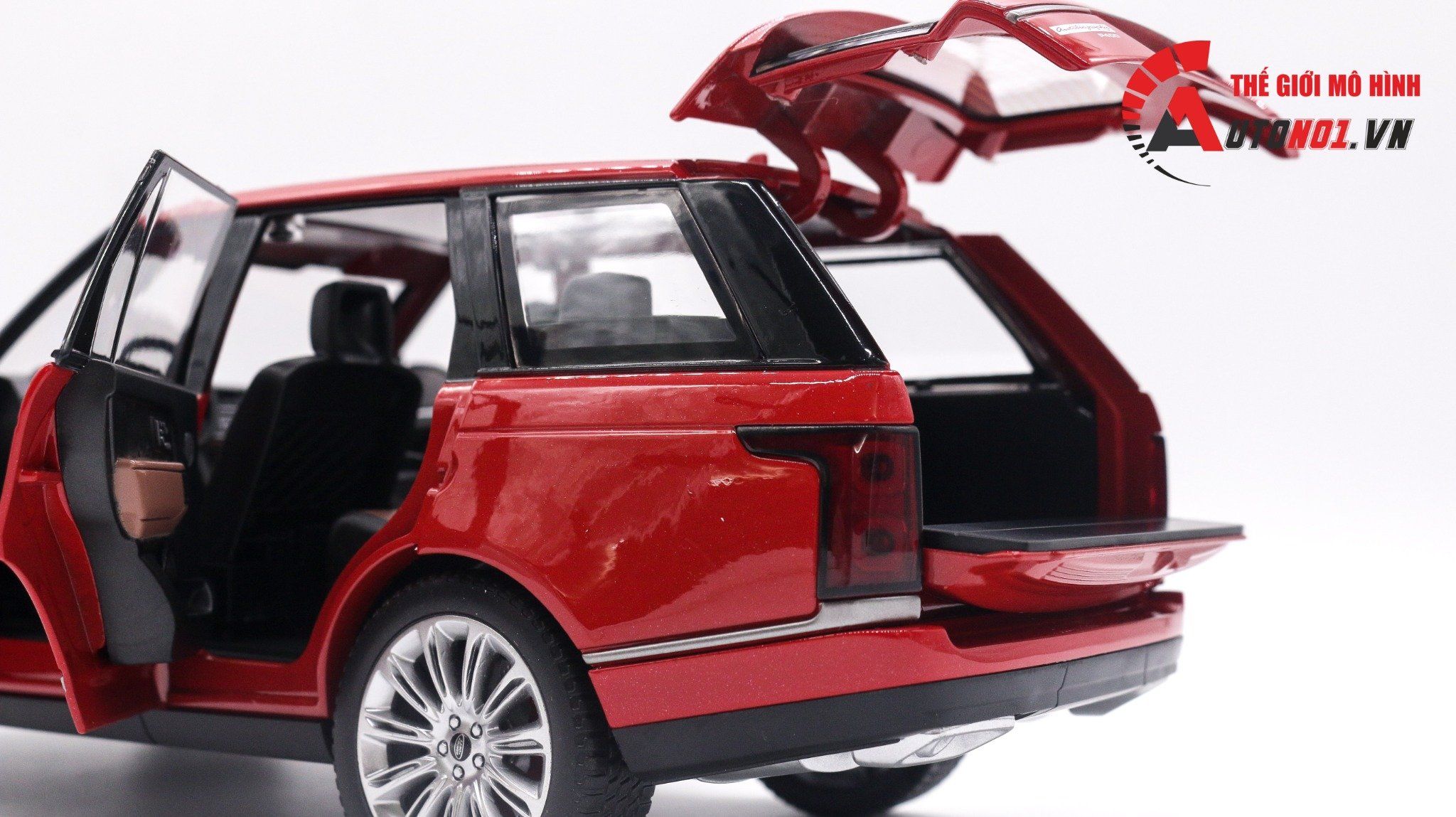 Mô hình xe Land Rover Range Rover SV Autobiography 2022 tỉ lệ 1:18 BMB 18001C 8120