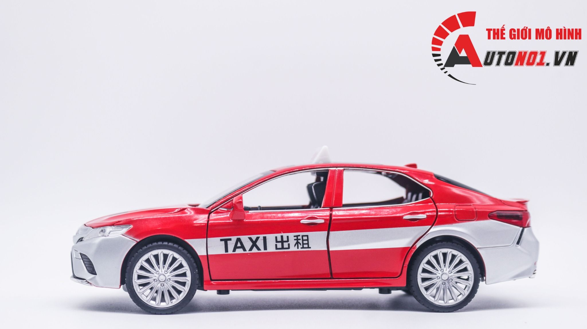  Mô hình xe Toyota Camry taxi tỉ lệ 1:24 CheZhi OT341 