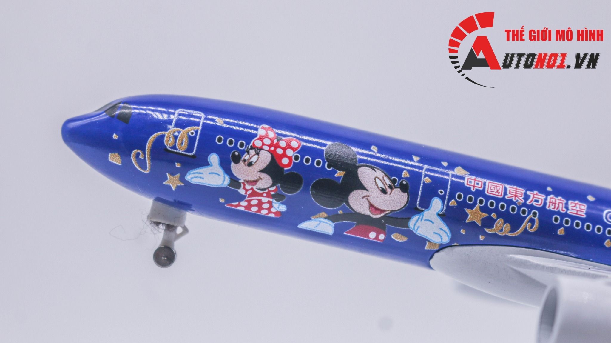 Mô hình máy bay China Eastern Mickey Airbus A330 kích thước 20cm MB20094