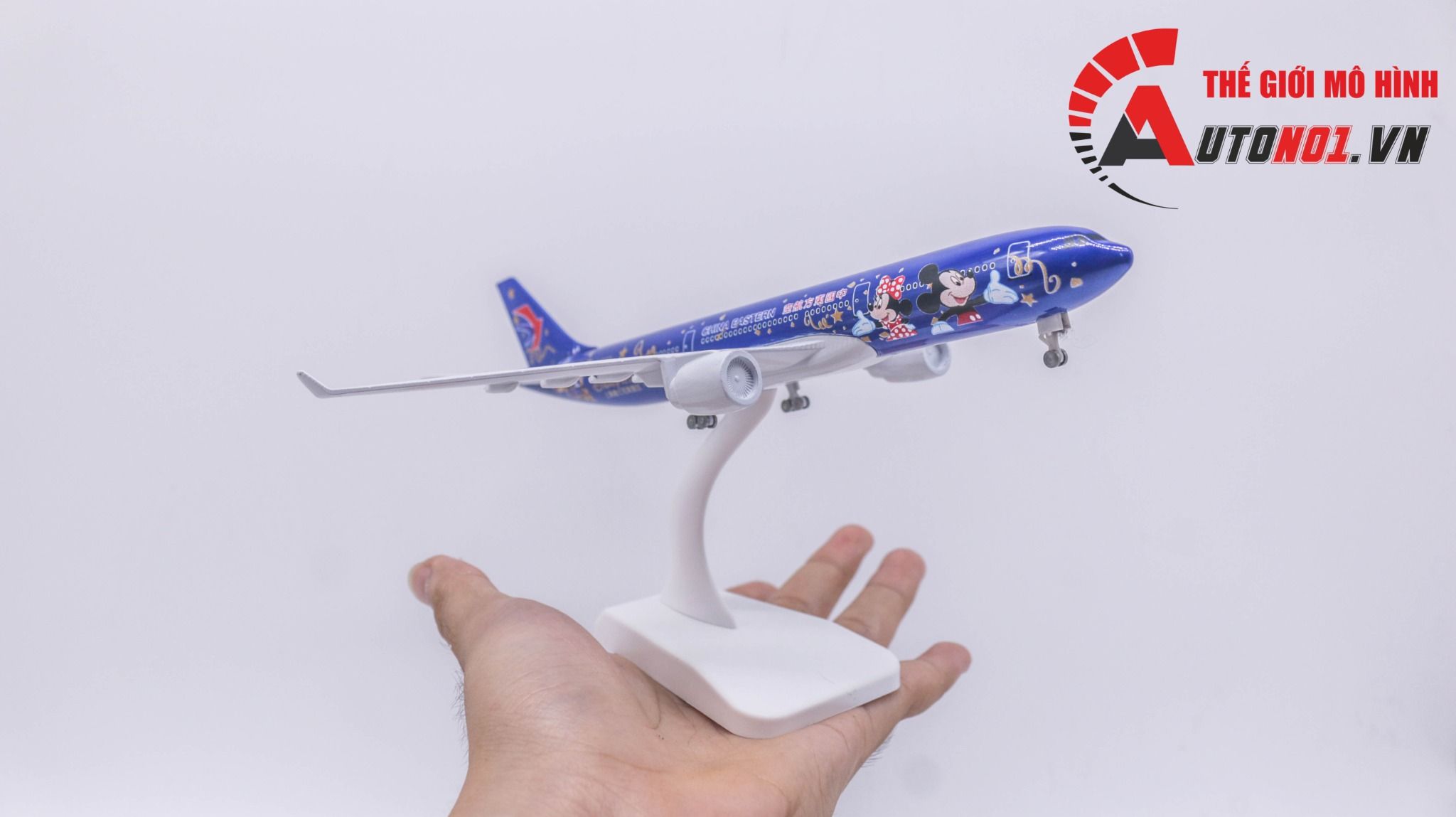  Mô hình máy bay China Eastern Mickey Airbus A330 kích thước 20cm MB20094 