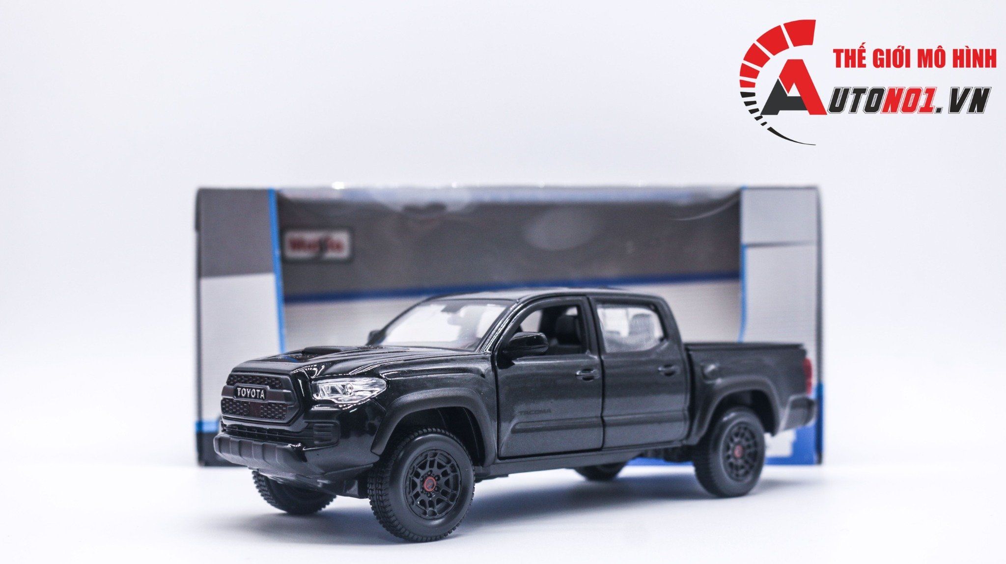  Mô hình xe Toyota Tacoma TRD Pro 2023 tỉ lệ 1:27 Maisto 32910 OT343 