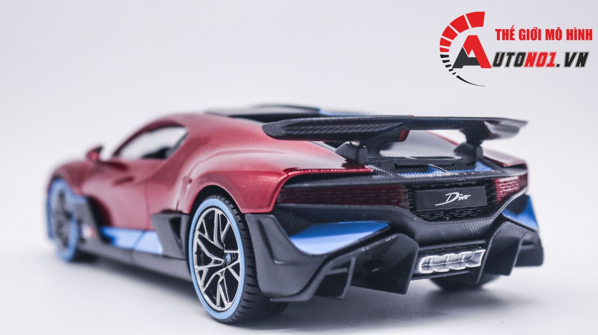  Mô hình xe Bugatti Divo 2024 tỉ lệ 1:24 Maisto OT346 