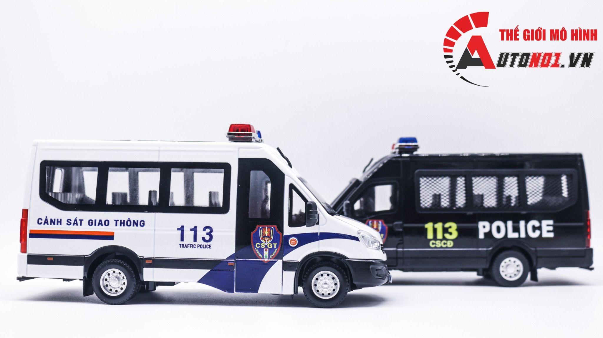 Mô hình xe ô tô độ CSGT Vieco full open tỉ lệ 1:24 Jinlifang Autono1 OT372