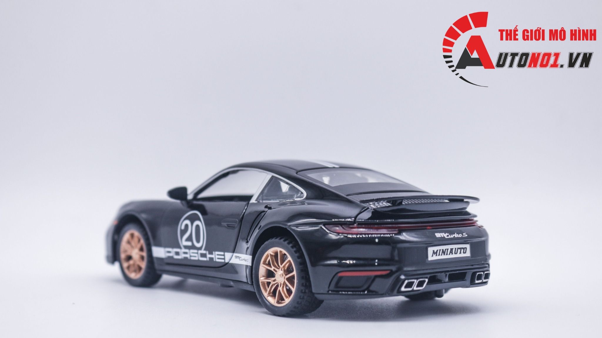Mô hình xe Porsche 911 Turbo S full open , có đèn và âm thanh tỉ lệ 1:32 Miniauto OT32035