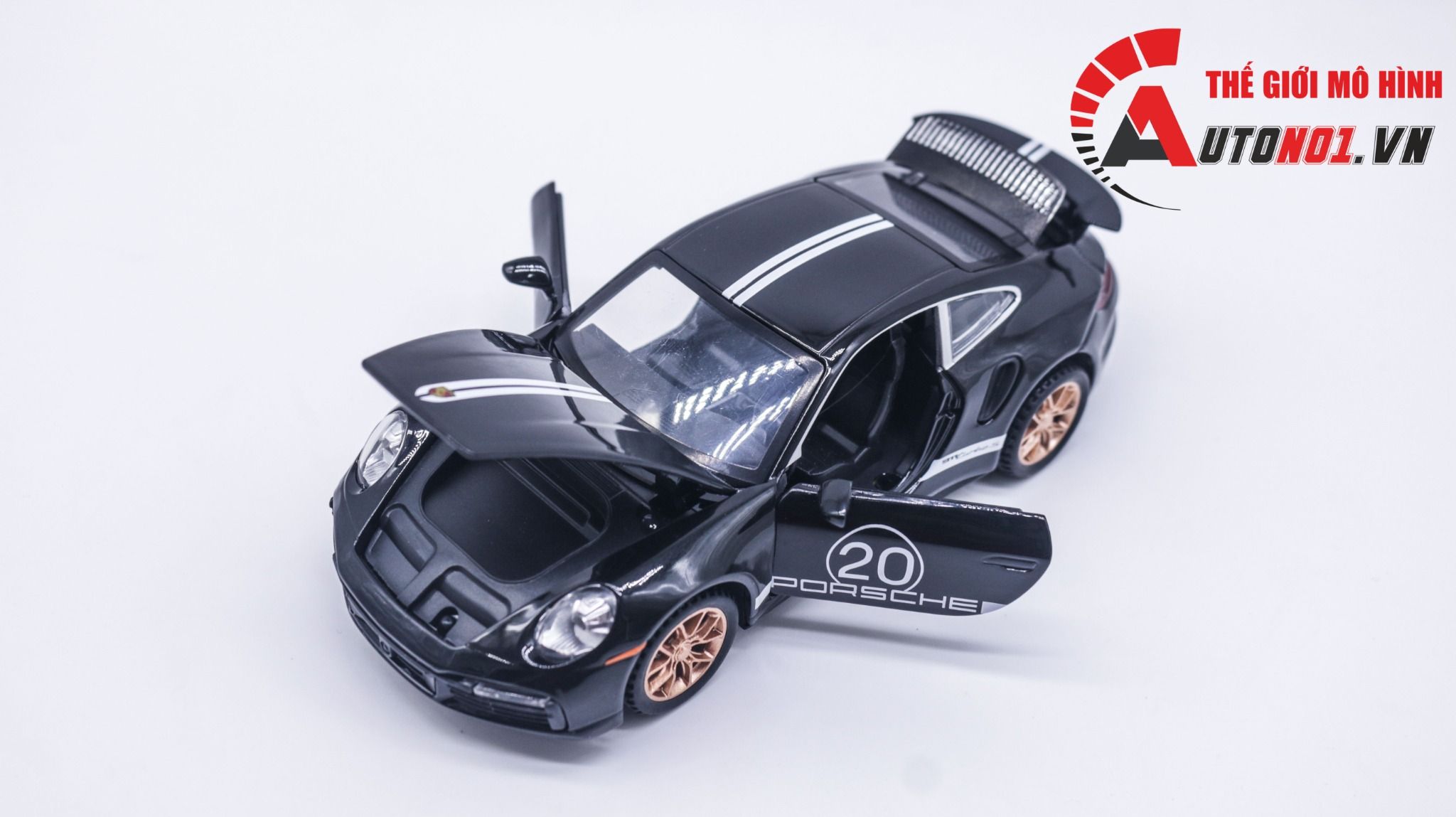 Mô hình xe Porsche 911 Turbo S full open , có đèn và âm thanh tỉ lệ 1:32 Miniauto OT32035