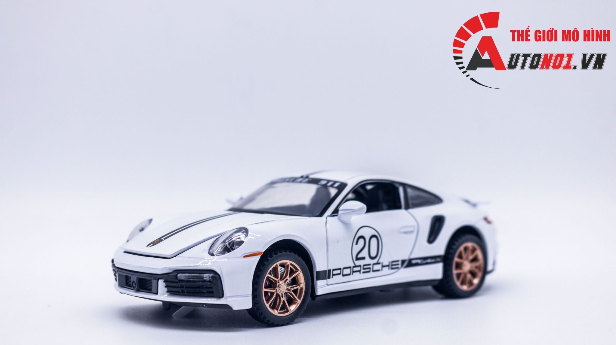 Mô hình xe Porsche 911 Turbo S full open , có đèn và âm thanh tỉ lệ 1:32 Miniauto OT32035