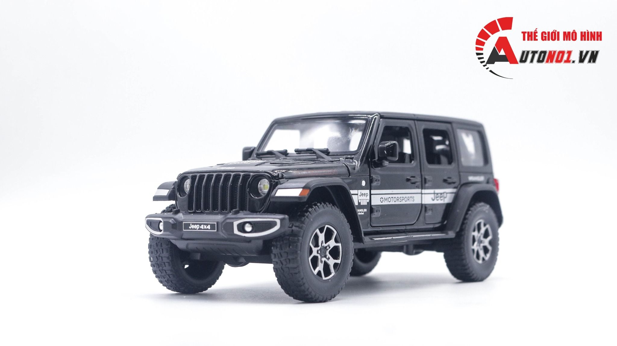 Mô hình xe Jeep Wrangler Rubicon 4x4 Tỉ Lệ 1:24 Alloy Model OT491