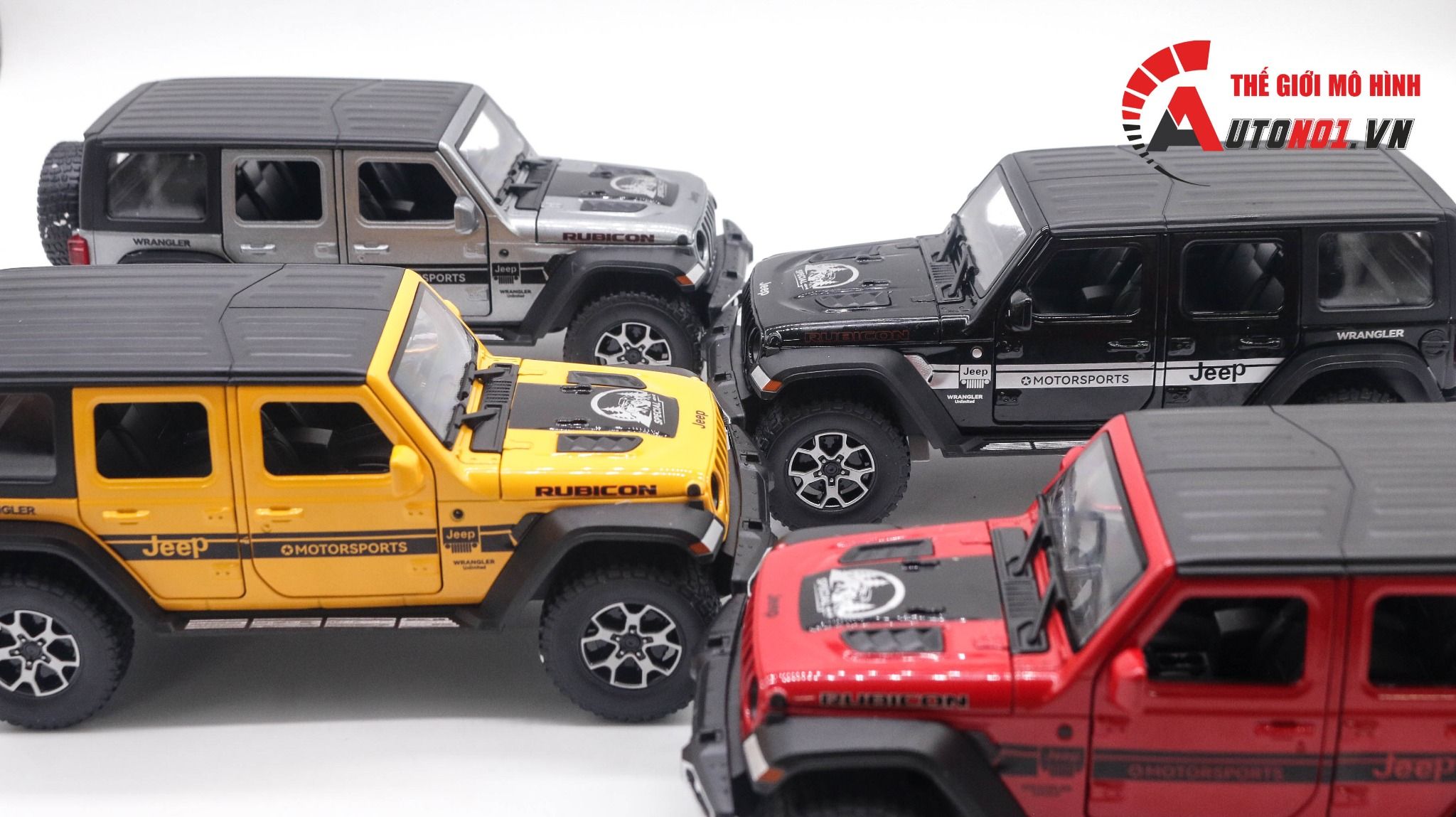 Mô hình xe Jeep Wrangler Rubicon 4x4 Tỉ Lệ 1:24 Alloy Model OT491