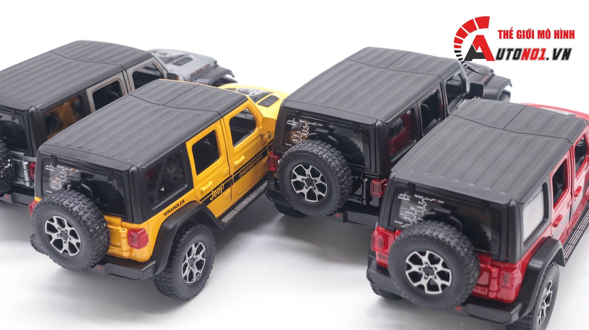 Mô hình xe Jeep Wrangler Rubicon 4x4 Tỉ Lệ 1:24 Alloy Model OT491