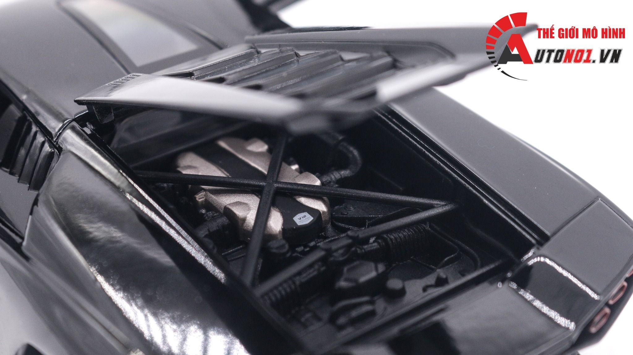 Mô hình xe Lamborghini Countach LPI800-4 đánh lái được full kính tỉ lệ 1:24 Welly OT021