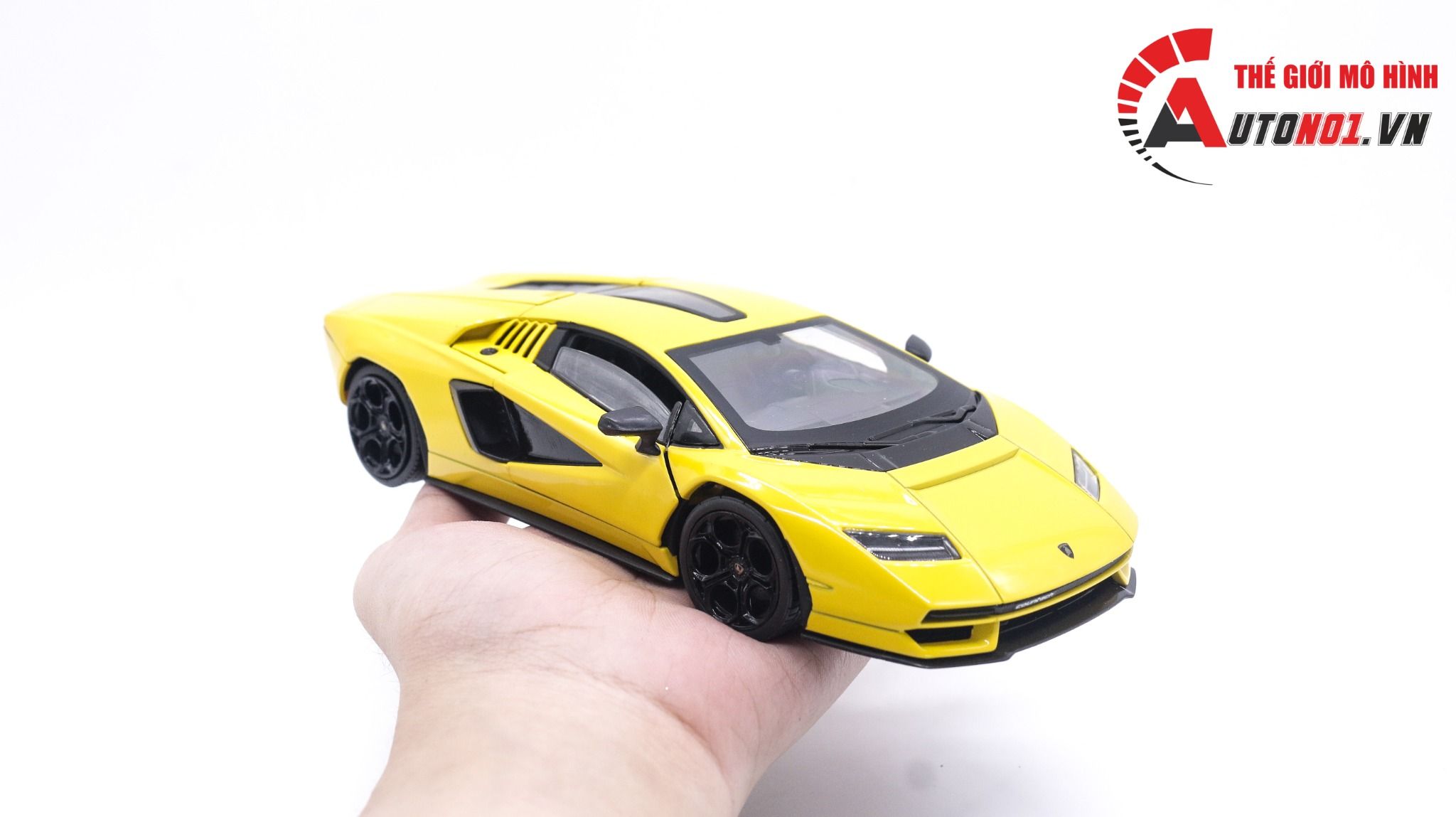 Mô hình xe Lamborghini Countach LPI800-4 đánh lái được full kính tỉ lệ 1:24 Welly OT021