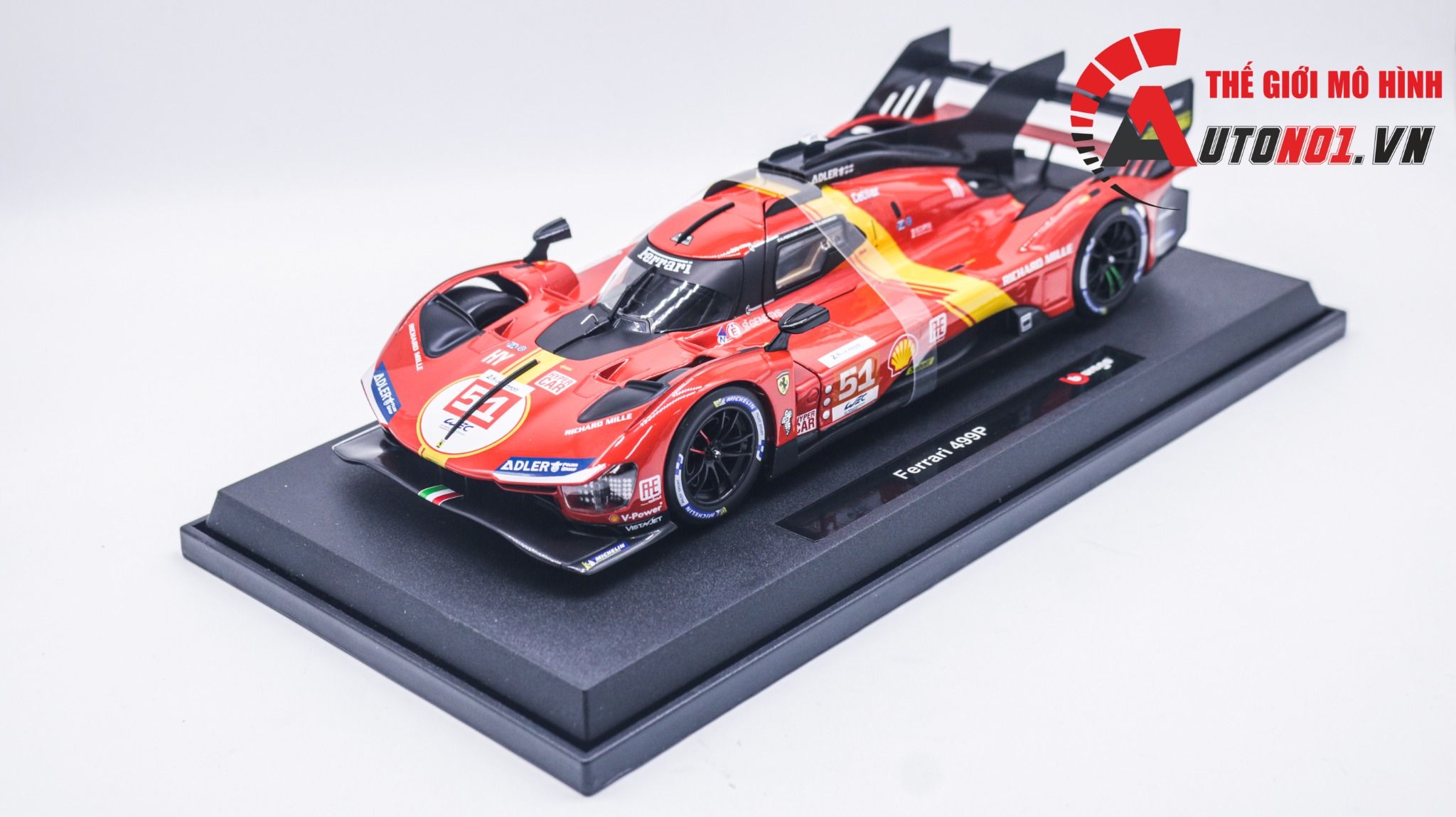 Mô hình xe Ferrari 499P 3.0L turbo V6 team Ferrari Corse #50 - #51 24h Le Mans 2023 18-16301 (#50) tỉ lệ 1:18 Bburago OT374
