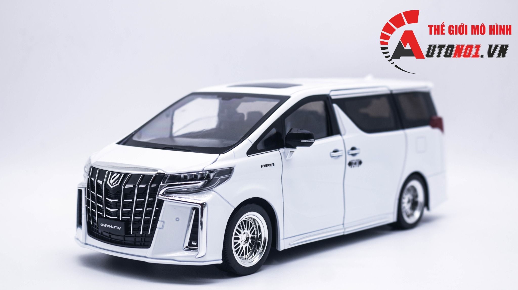 Mô hình xe Toyota Alphard 2023 full open - âm thanh - đèn cửa tự động mở tỉ lệ 1:18 Alloy model OT377