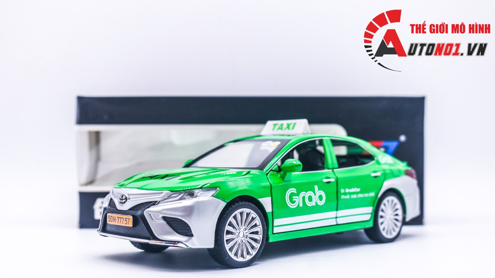  Mô hình xe dịch vụ Toyota Camry độ Taxi Grab tỉ lệ 1:24 CheZhi OT379 