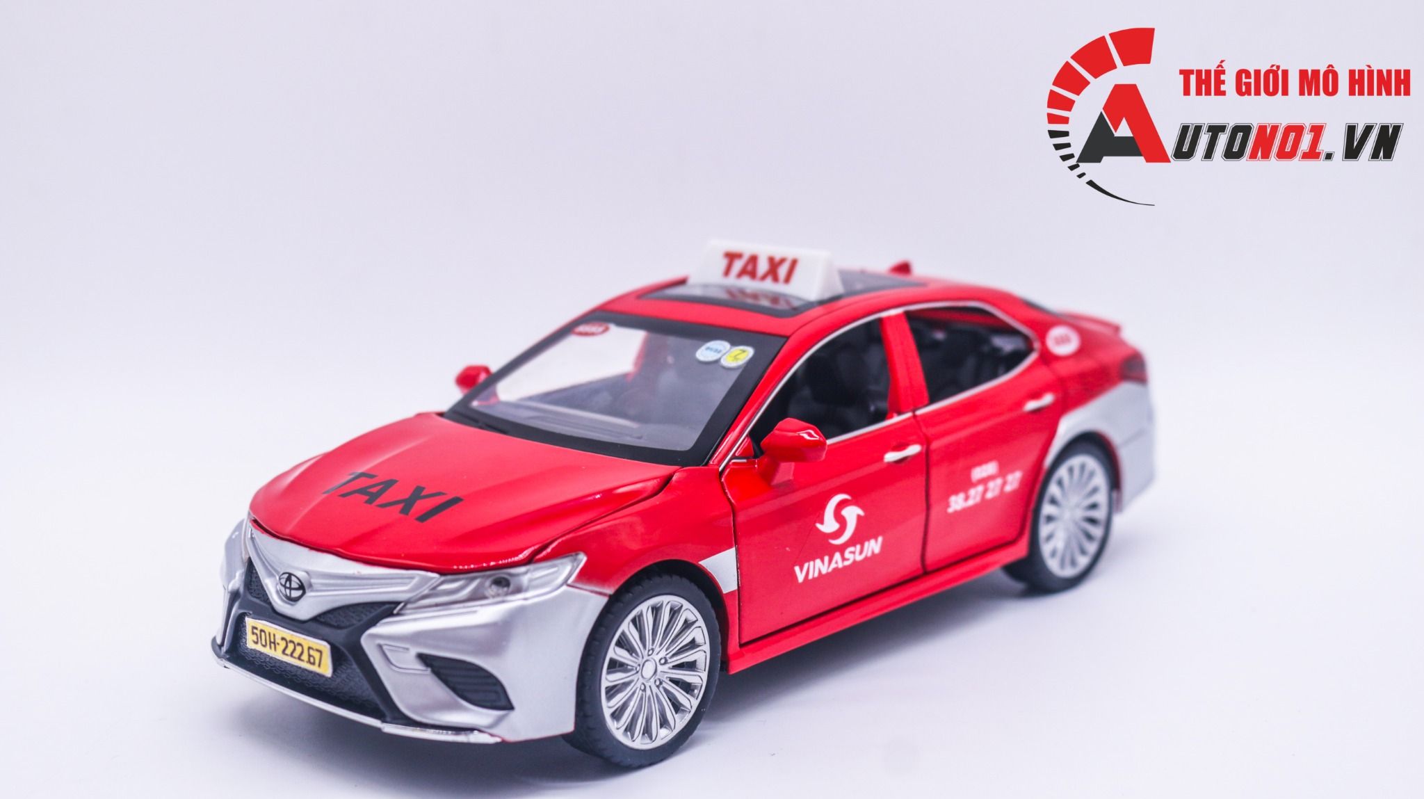 Mô hình xe độ dịch vụ Toyota Camry độ Taxi Vinasun đỏ tỉ lệ 1:24 CheZhi OT378