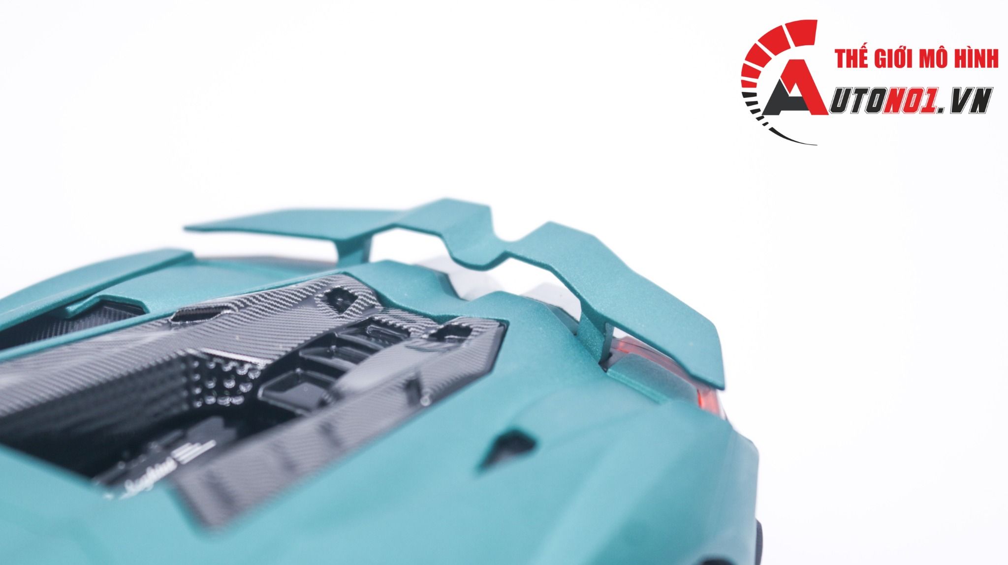 Mô hình Lamborghini Revuelto có đèn-đánh lái được-mở full cửa-full kính tỉ lệ 1:24 Alloy Model OT418