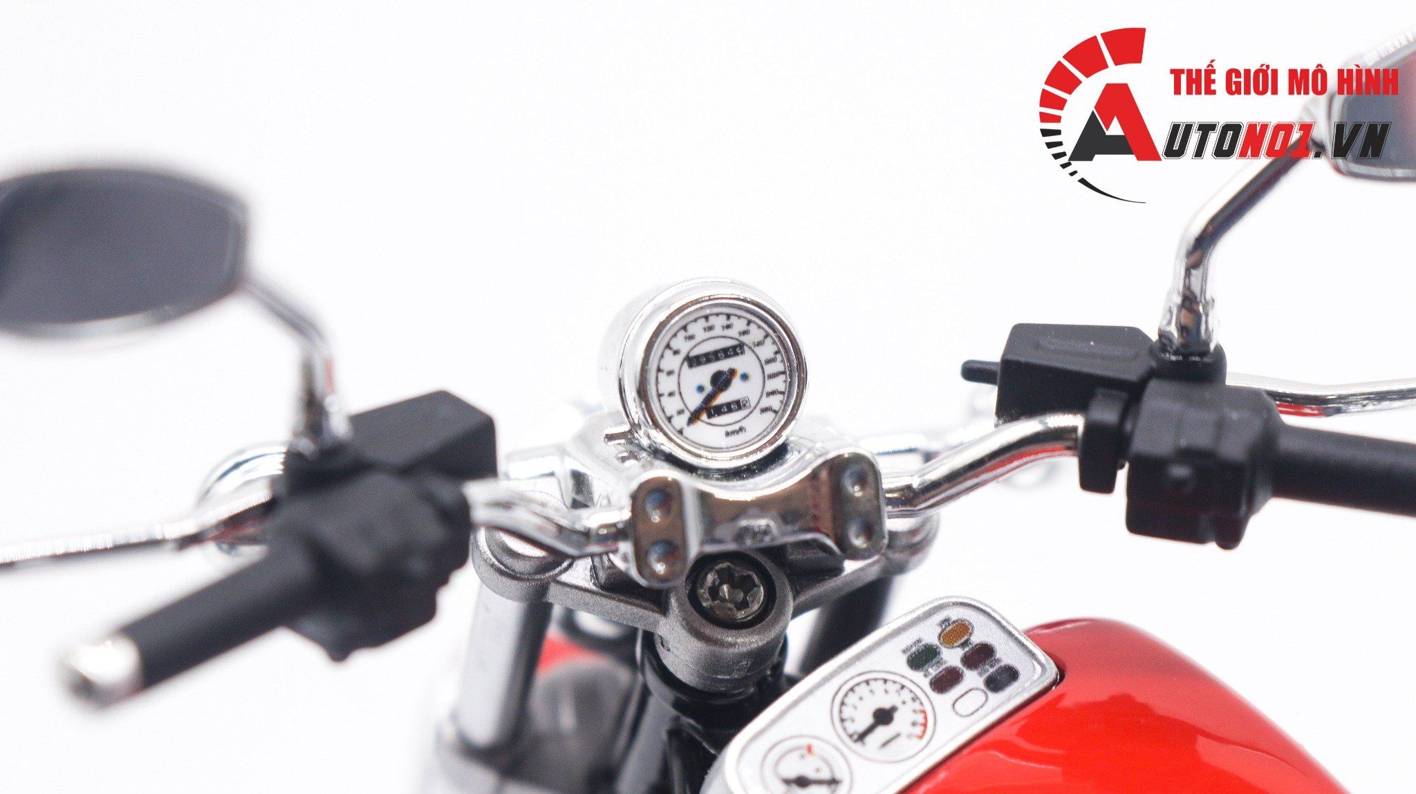 Mô hình xe Yamaha VMax 1:12 Aoshima 8042