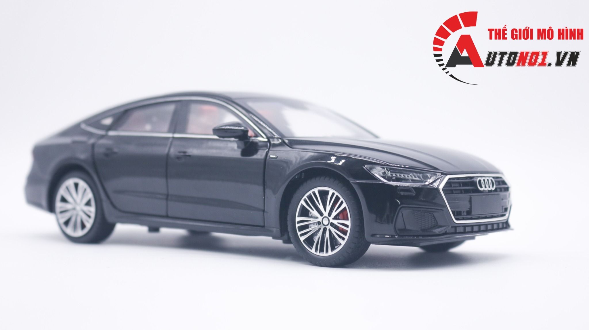 Mô hình xe Audi A7 full open, đánh lái được, có đèn và âm thanh tỉ lệ 1:24 Chezhi OT420