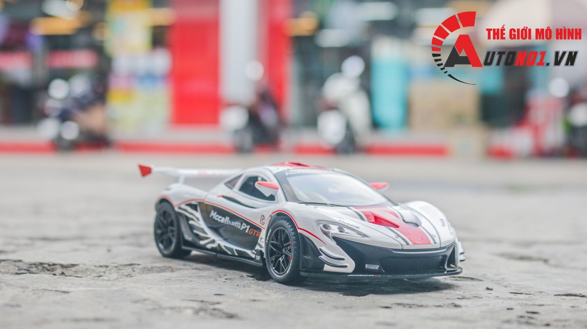 Mô hình xe McLaren P1 GTR full open - có âm thanh - có đèn tỉ lệ 1:22 Jiaye Model OT454