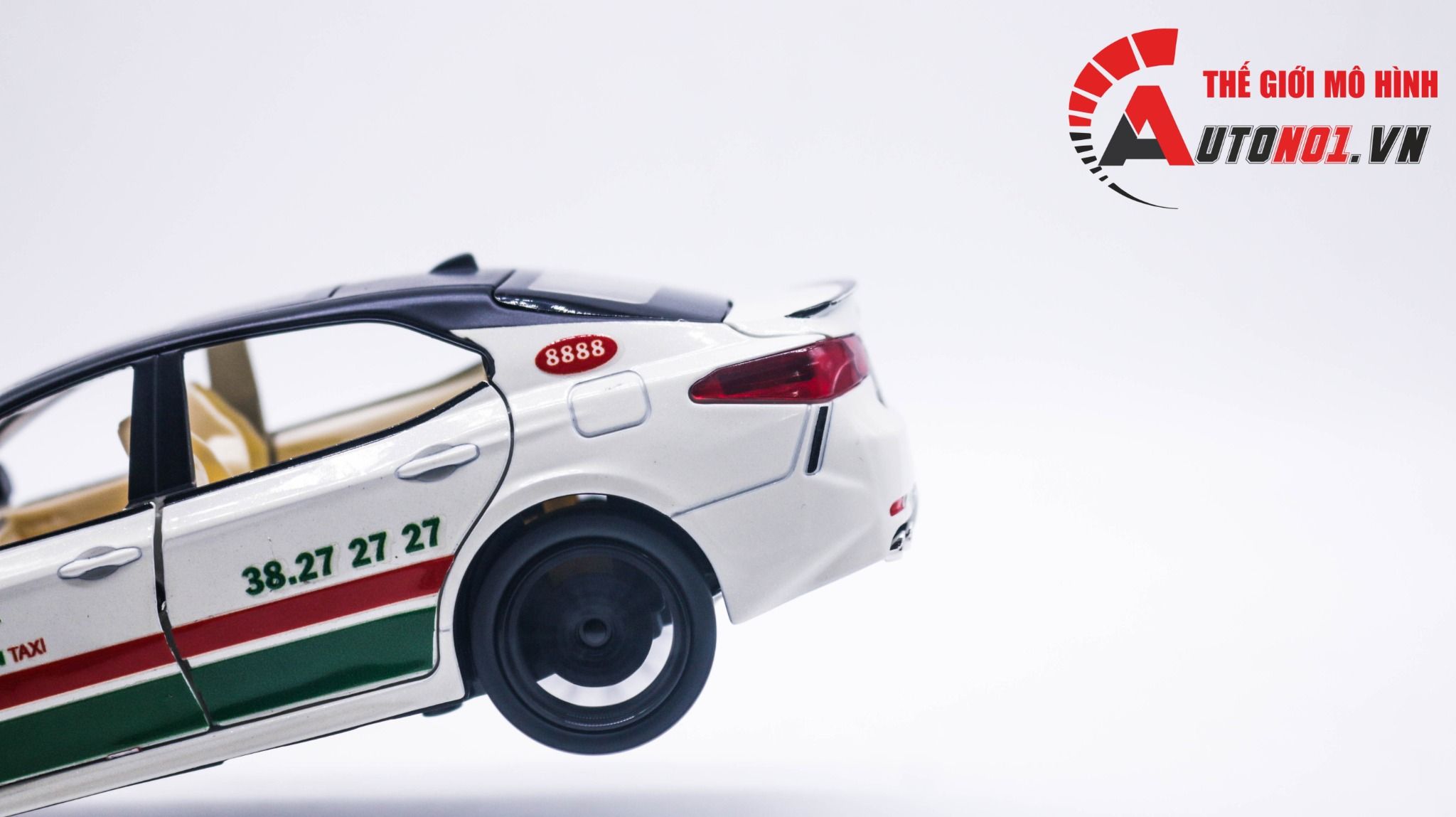Mô hình xe độ dịch vụ Toyota Camry độ dịch vụ Taxi Vinasun tỉ lệ 1:24 Chezhi Autono1 OT501