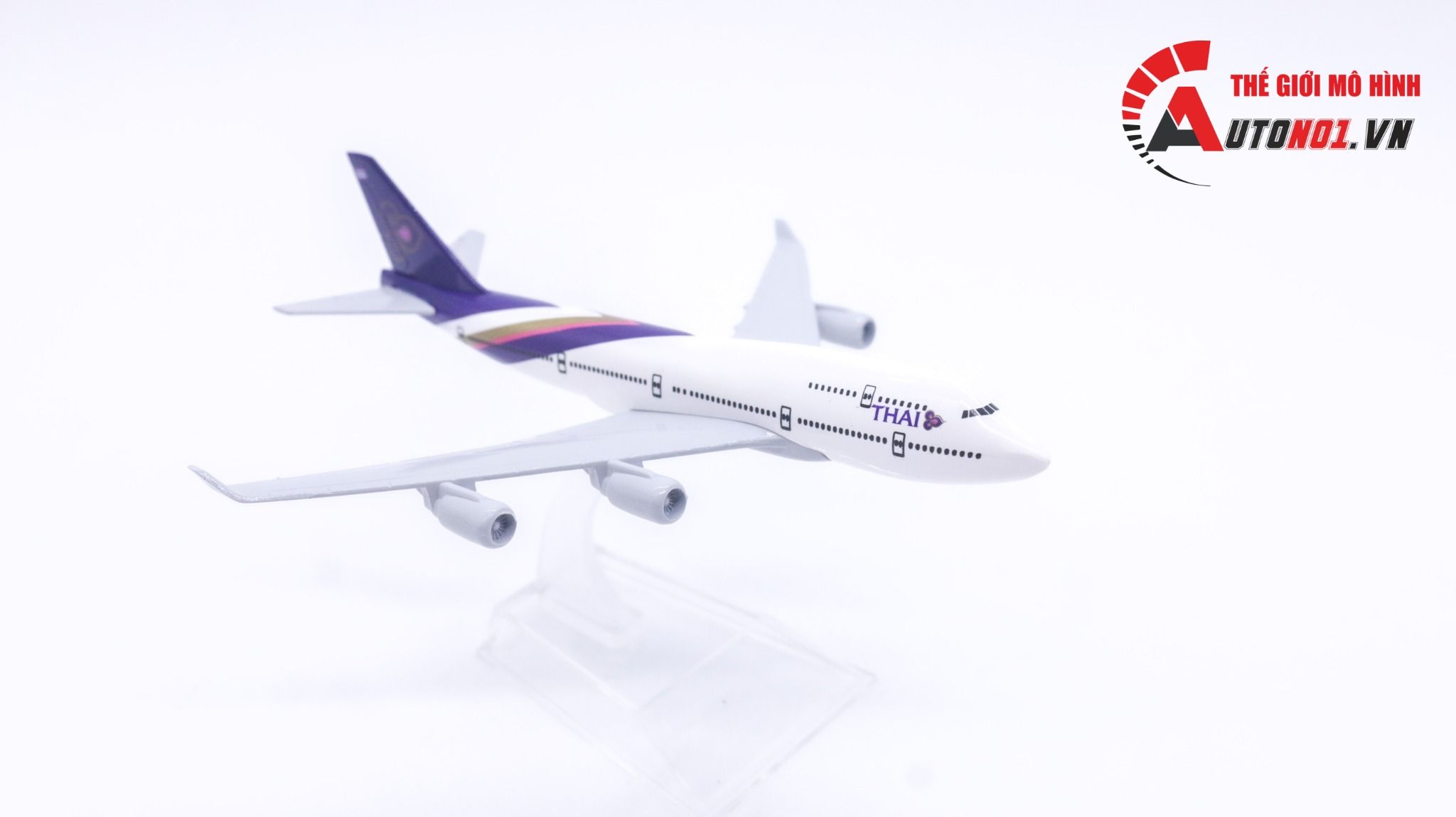Mô hình máy bay Thái Lan Thai Airways Boeing B747 16cm MB16025