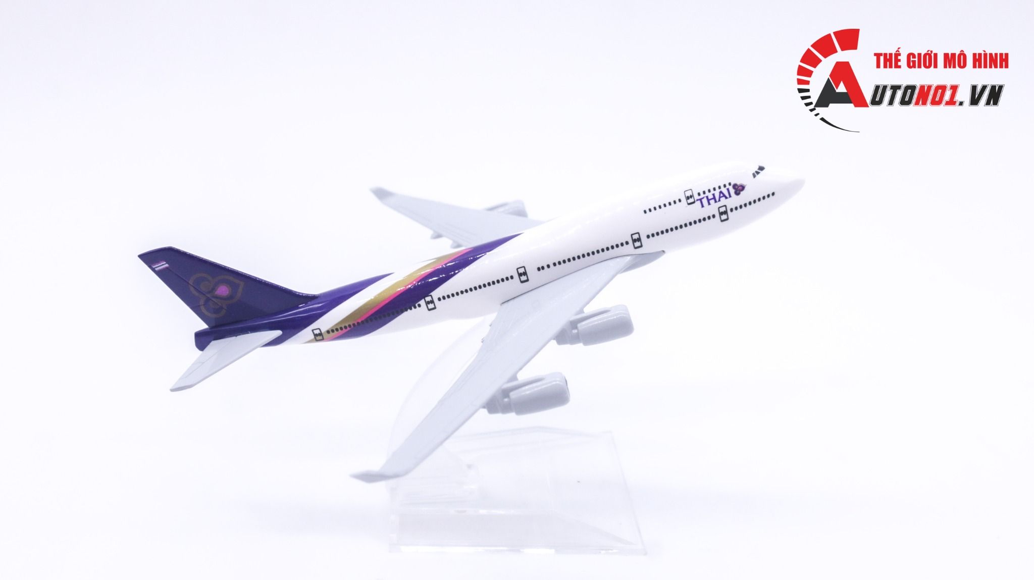 Mô hình máy bay Thái Lan Thai Airways Boeing B747 16cm MB16025