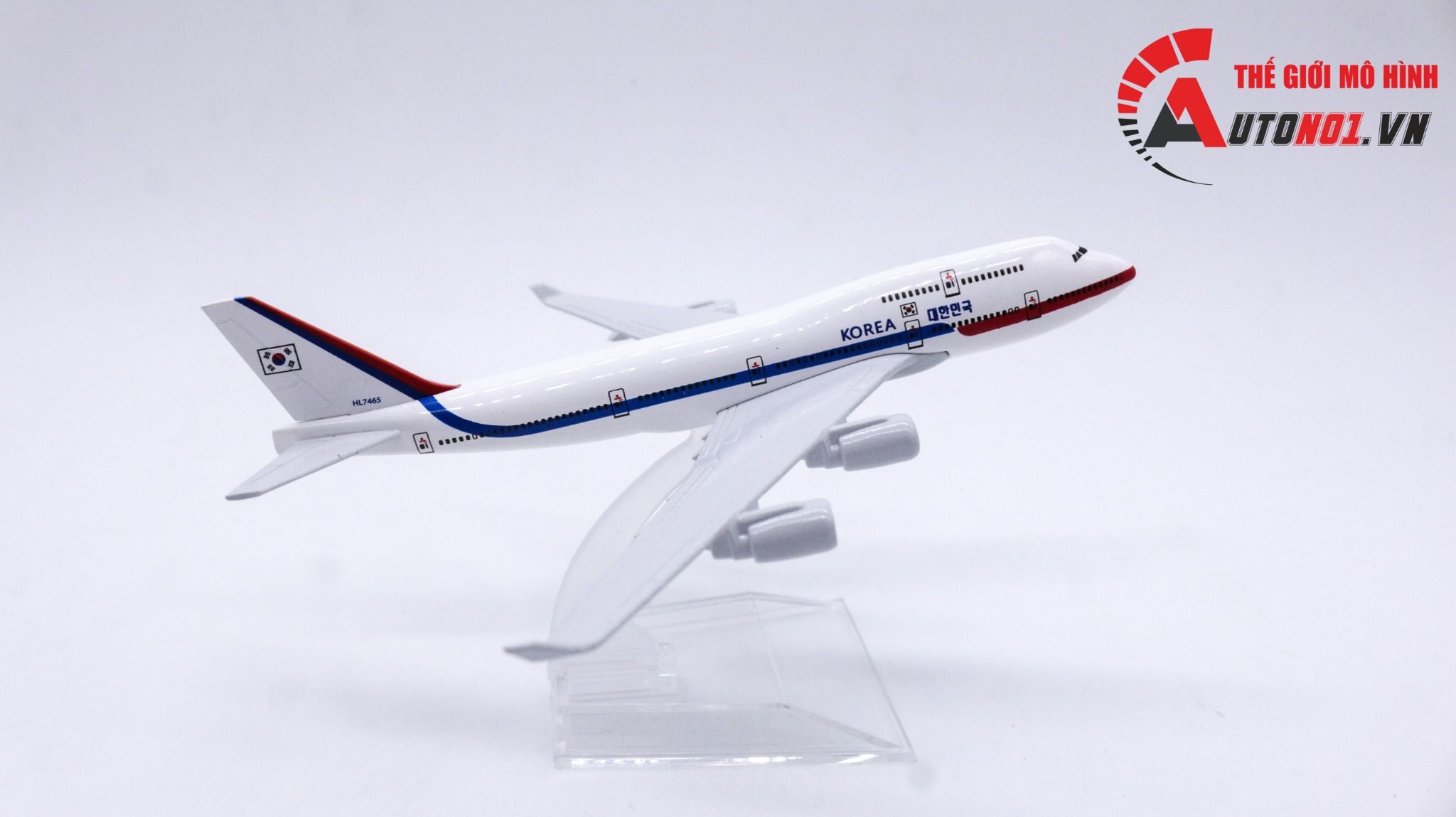 Mô hình máy bay chuyên cơ tổng thống Hàn Quốc Korean Air Boeing B747-400 16cm MB16005
