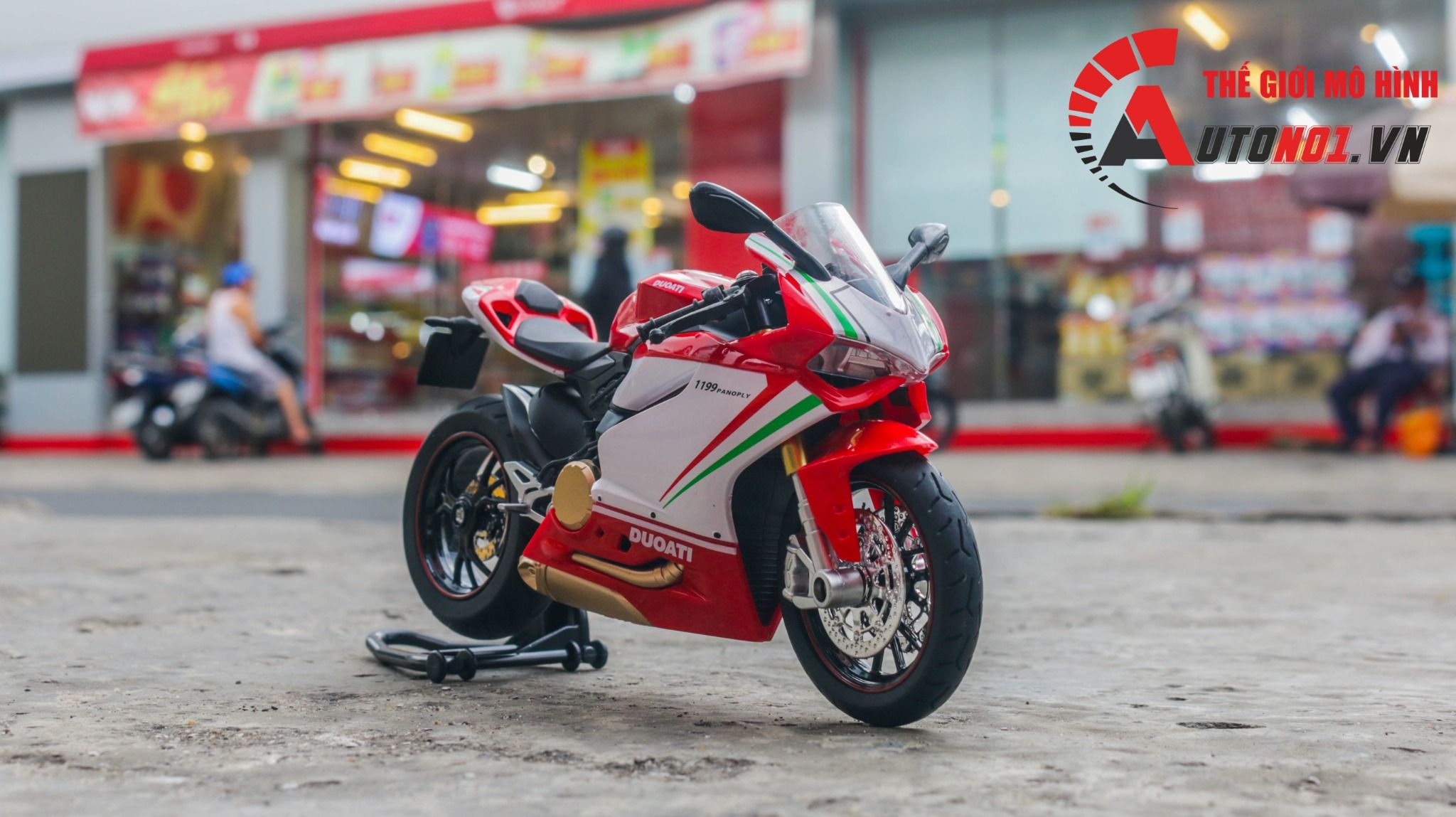 Mô hình xe mô tô Ducati Final Edition - 1199 tricolor có ben nâng - đèn - âm thanh tỉ lệ 1:12 Huayi Alloy MT088