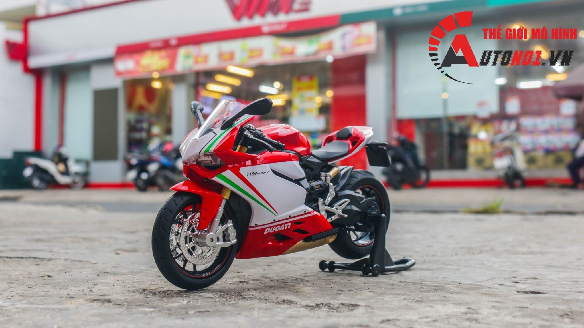 Mô hình xe mô tô Ducati Final Edition - 1199 tricolor có ben nâng - đèn - âm thanh tỉ lệ 1:12 Huayi Alloy MT088