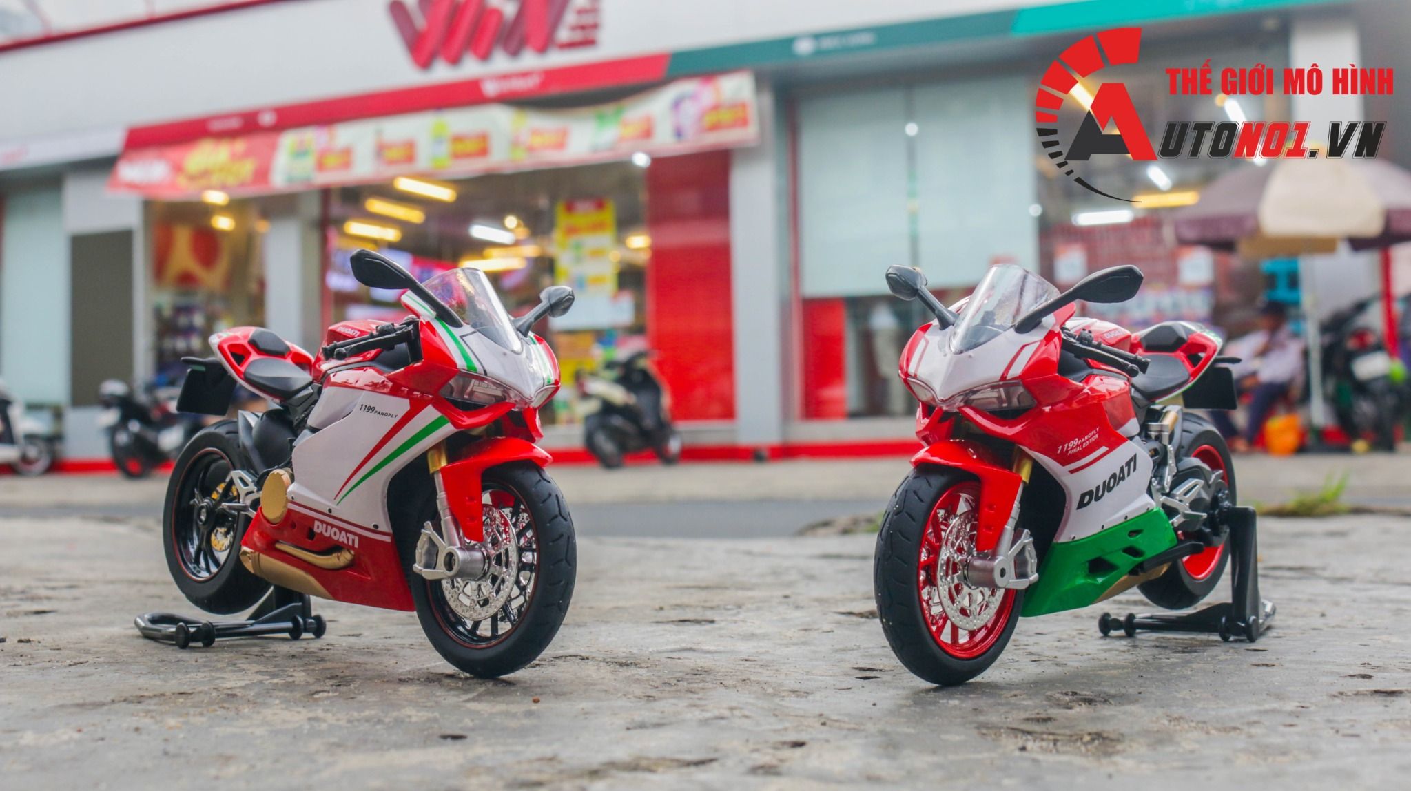 Mô hình xe mô tô Ducati Final Edition - 1199 tricolor có ben nâng - đèn - âm thanh tỉ lệ 1:12 Huayi Alloy MT088