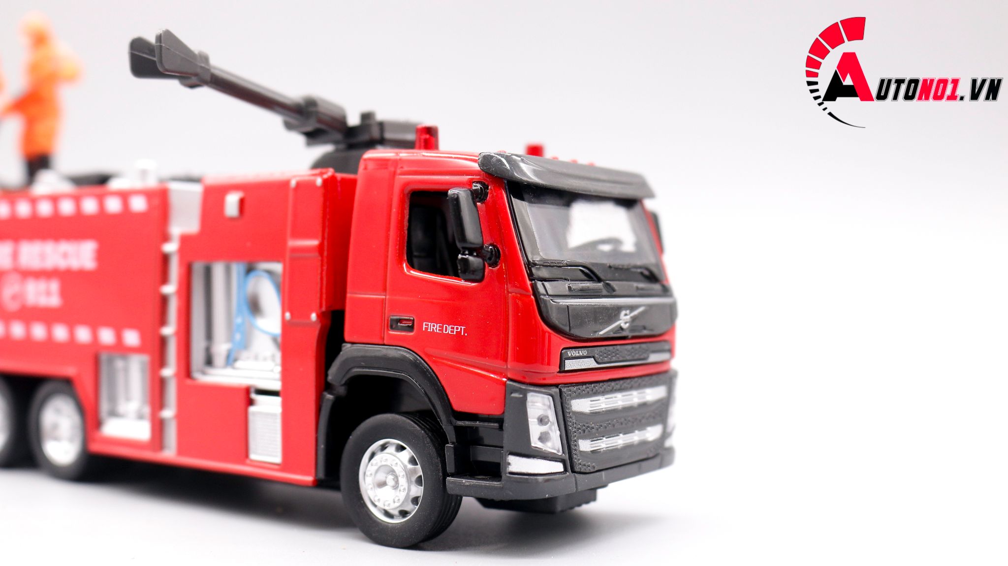  Mô hình xe cứu hỏa vòi rồng 1:50 caipo 7638 