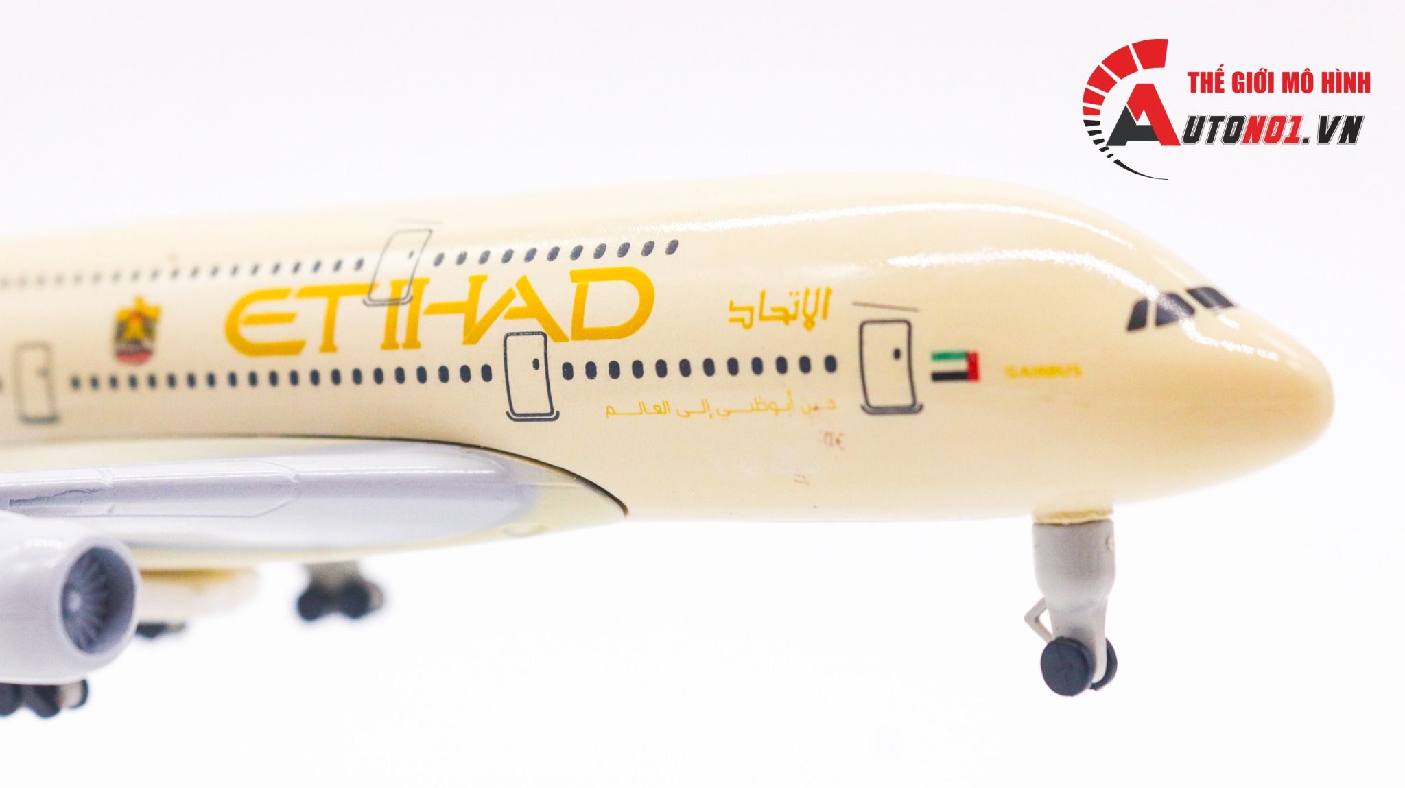 Mô hình máy bay Abu Dhab Ả Rập Etihad Airbus A380 có bánh xe 20cm MB20051